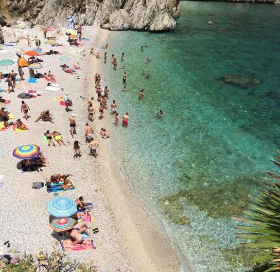 住宿加早餐  Room 86