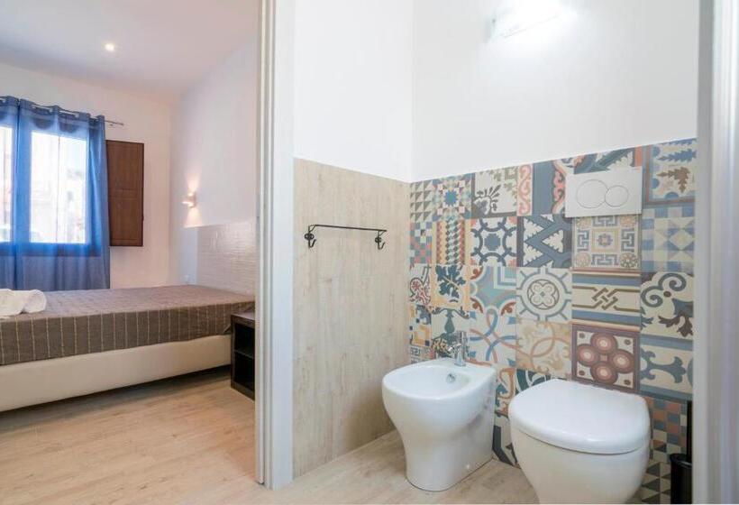 住宿加早餐  Room 86