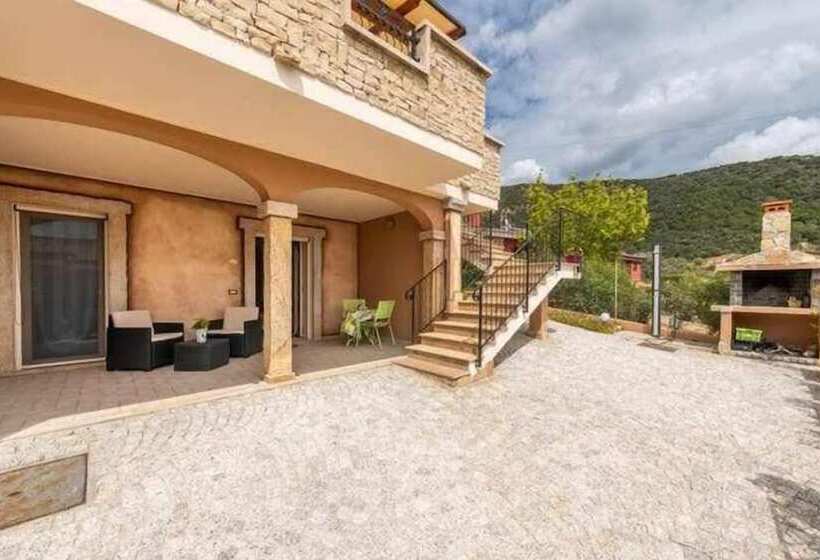 Bed and Breakfast Larcobaleno Di Chia