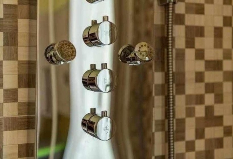 Bed and Breakfast Larcobaleno Di Chia