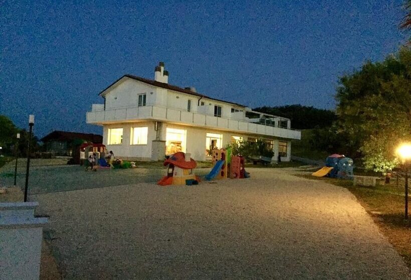 مبيت وإفطار Le Limonaie A Mare