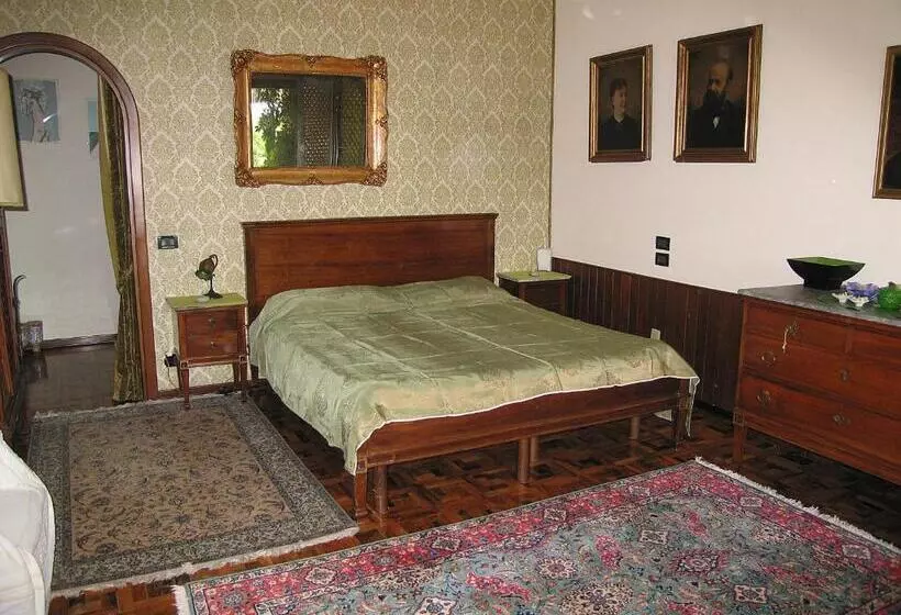 Aamiaismajoitus (B&B) Villa Tra  Monti
