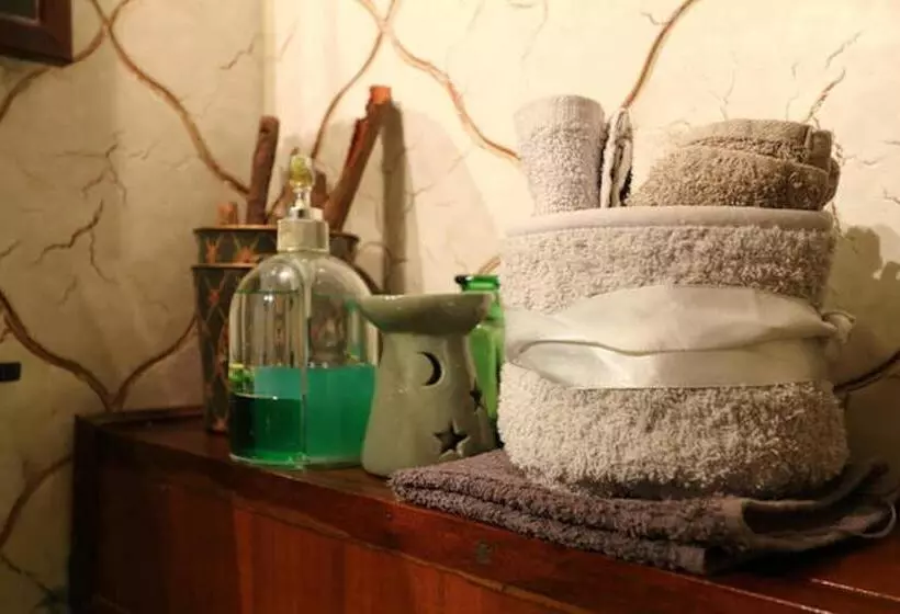 Aamiaismajoitus (B&B) Villa Tra  Monti