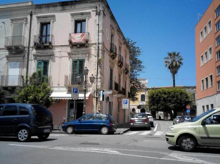 Bed & Breakfast Phenicusa