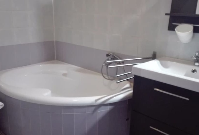 Bed & Breakfast Phenicusa