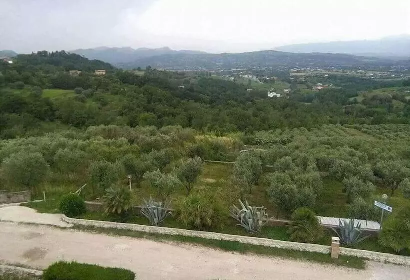 田舎風ホテル Agriturismo Borgonuovo