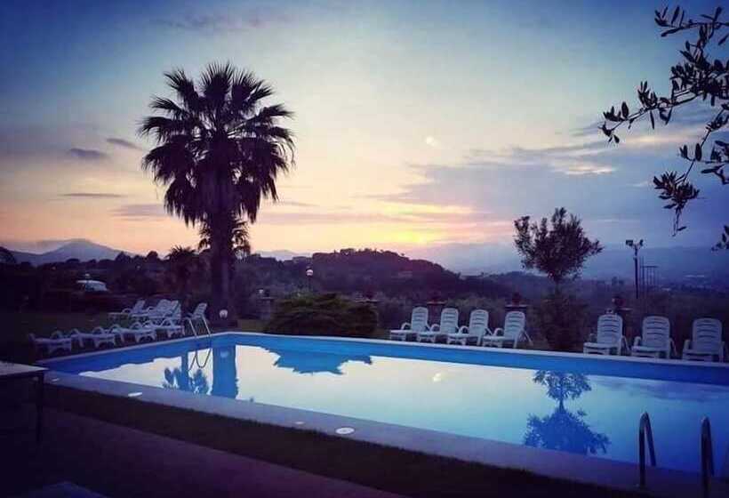 田舎風ホテル Agriturismo Borgonuovo