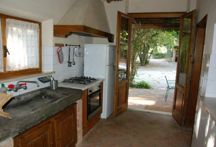 فندق ريفى Agriturismo San Vettore