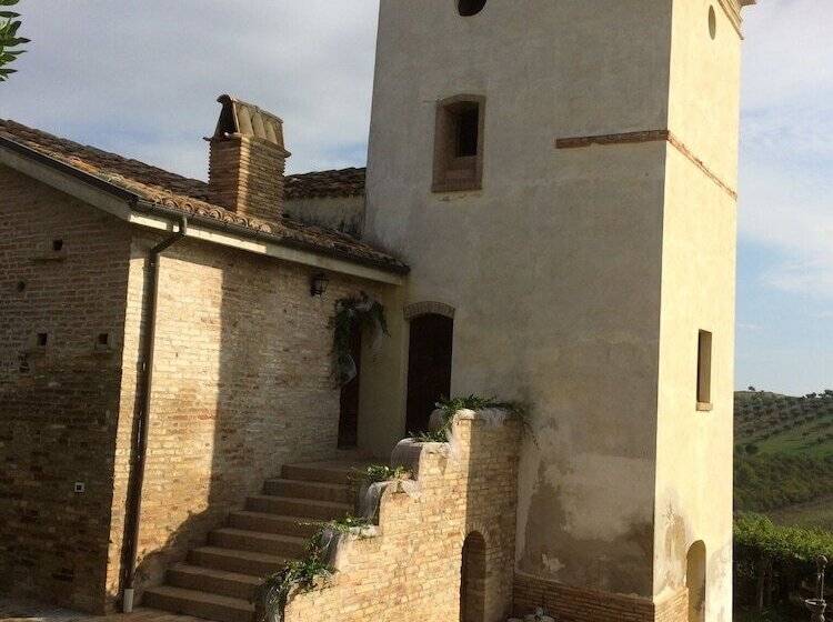 هتل روستایی Agriturismo Torre Mannella