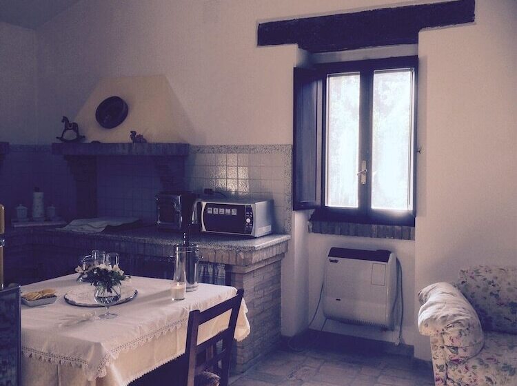 هتل روستایی Agriturismo Torre Mannella