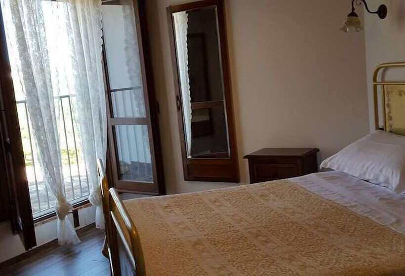 هتل روستایی Agriturismo Torre Mannella