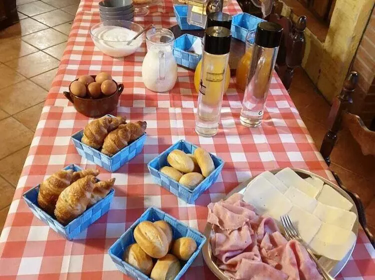 Maaseutuhotelli Fattoria Di Fiocina