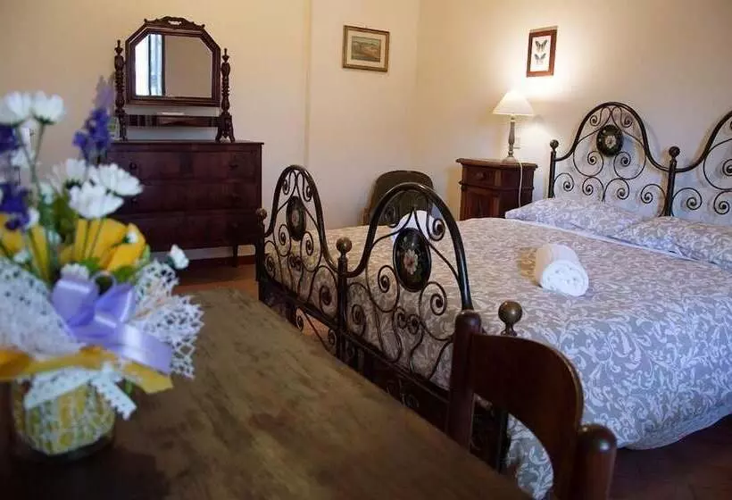 Maaseutuhotelli Fattoria Di Fiocina