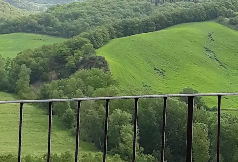 田舎風ホテル San Lorenzo Agriturismo