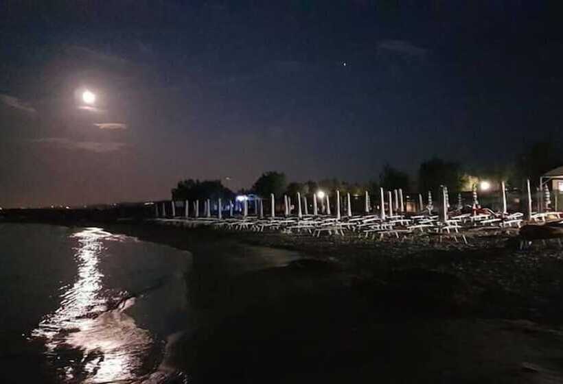 호텔 Villaggio Camping Costa Verde