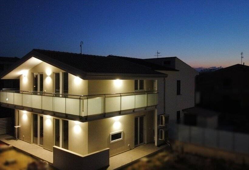 호텔 Villaggio Camping Costa Verde