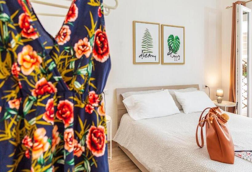 پانسیون Acquazzurra Affittacamere