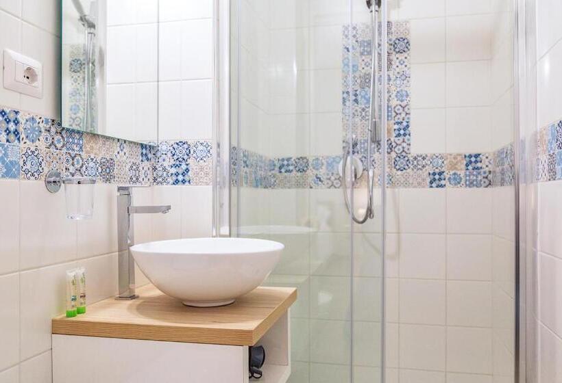 پانسیون Acquazzurra Affittacamere