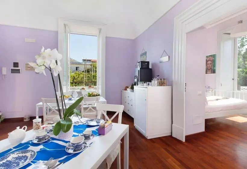 ペンション Caluga House