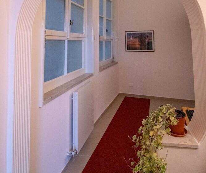 Pensjonat Teatro Sullo Stretto