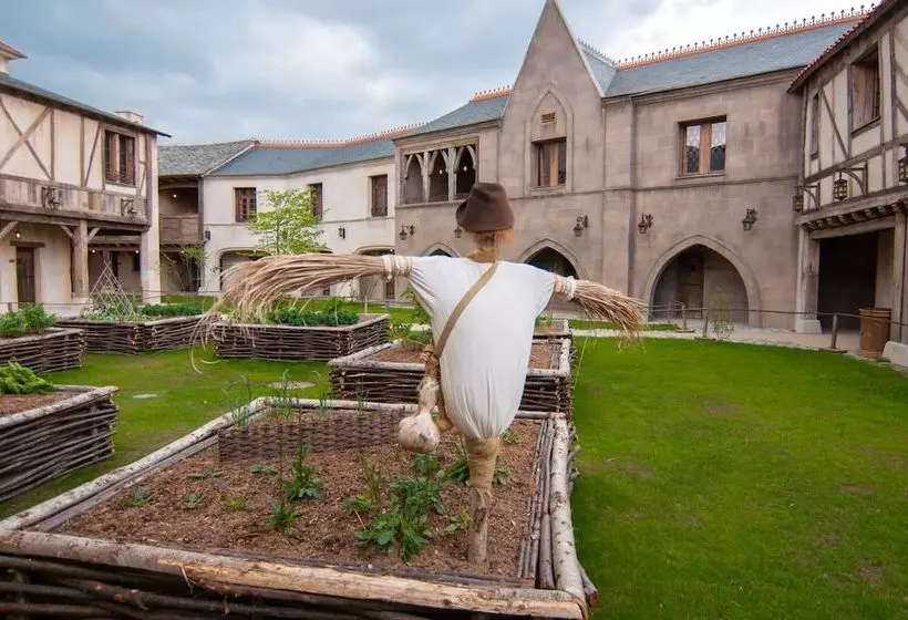 Puy Du Fou France   Hotel La Citadelle
