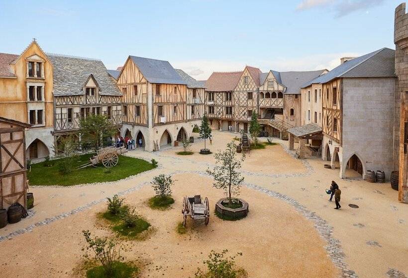 Puy Du Fou France   Hotel La Citadelle