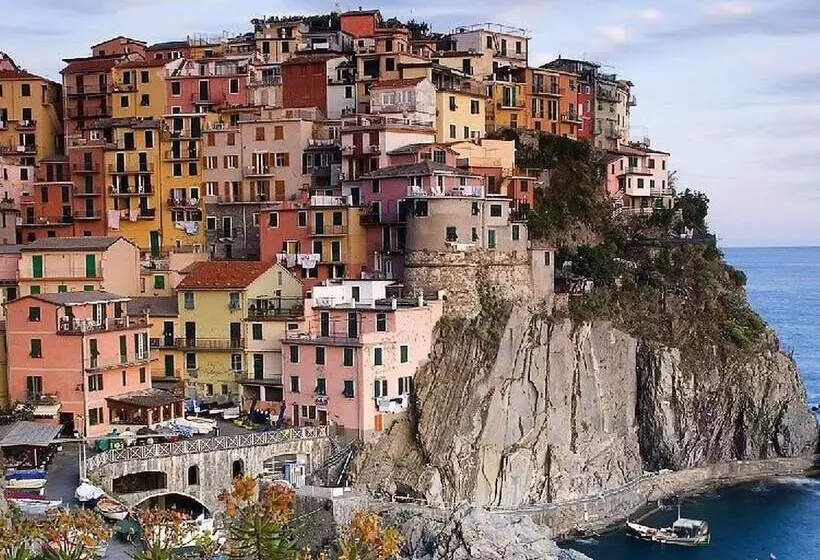 Spacious Home Surrounded By Nature