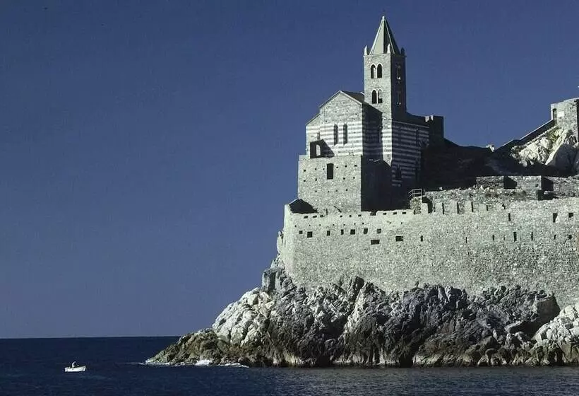 Spacious Home Surrounded By Nature