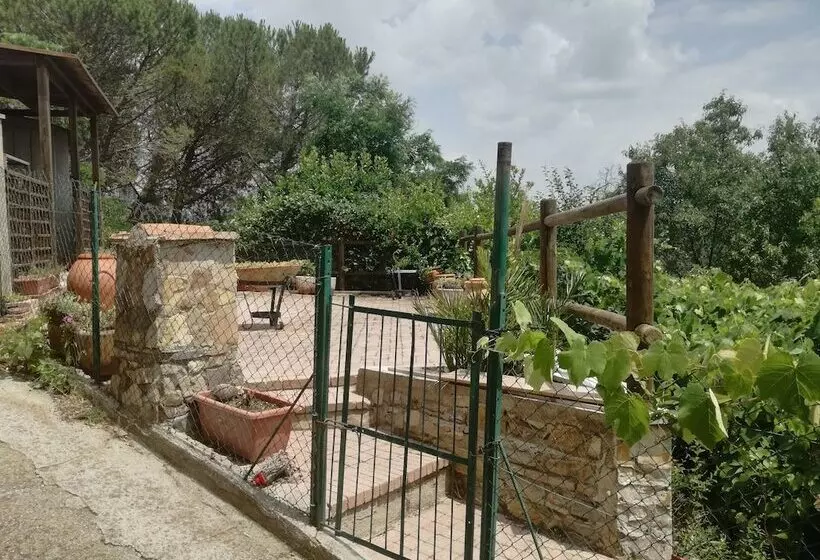 B&b La Rondinella