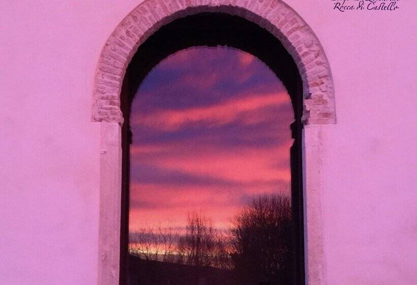 Bed and Breakfast Agriturismo Borgo Buzzaccarini Rocca Di Castello