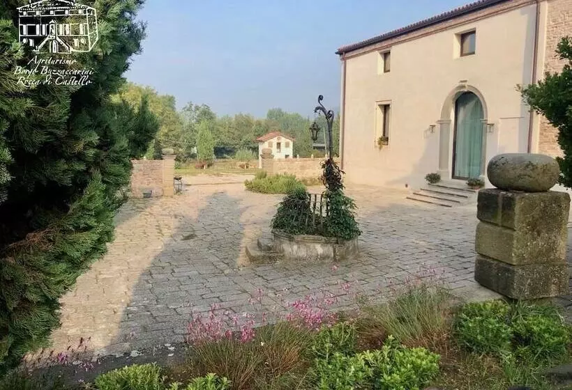 تختخواب و صبحانه Agriturismo Borgo Buzzaccarini Rocca Di Castello
