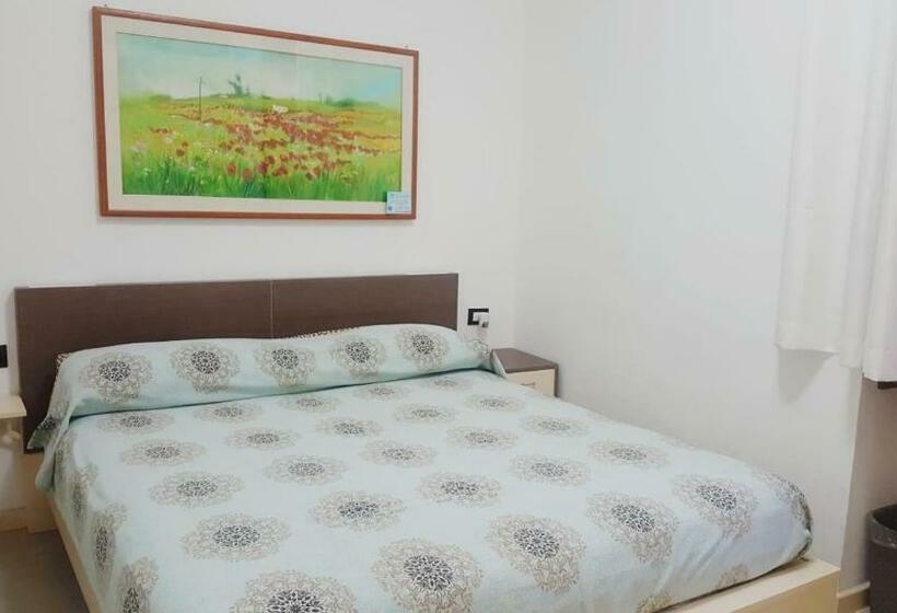 Bed and Breakfast Brezza Marina