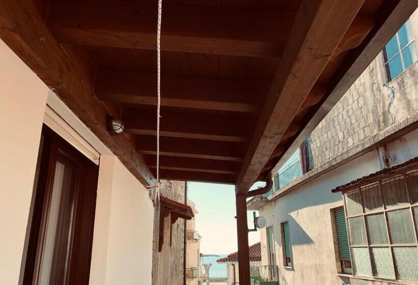 Bed and Breakfast Brezza Marina