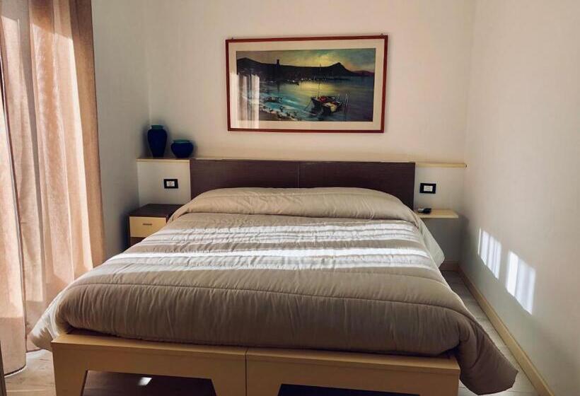 Bed and Breakfast Brezza Marina