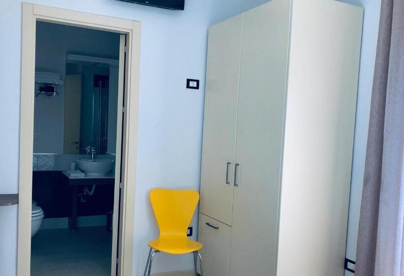 Bed and Breakfast Brezza Marina