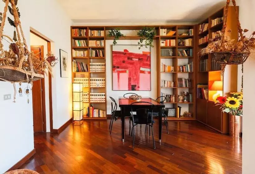 ベッドアンドブレックファースト Independent Loft On Florence S Hills