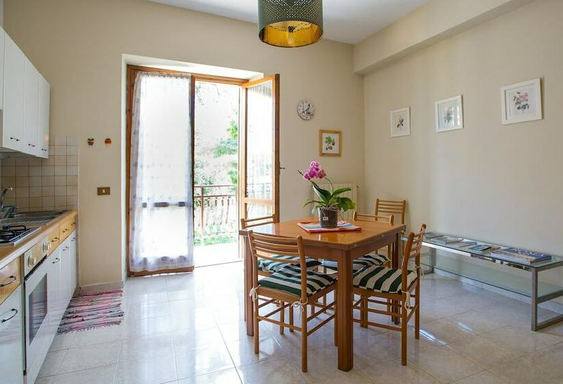 مبيت وإفطار Residence Villa Savoia