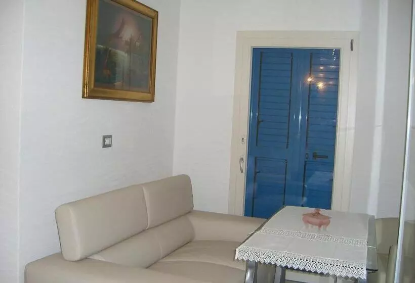 ベッドアンドブレックファースト S Olivariu Village Affittacamere