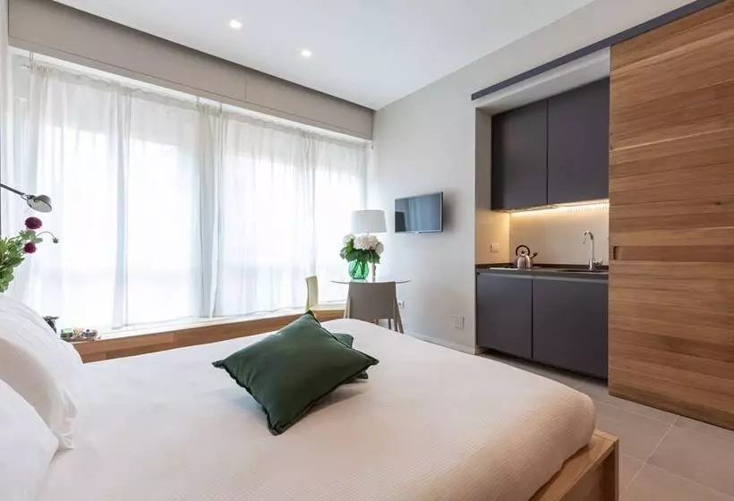 簡易ホテル Beplace Garibaldi Suites