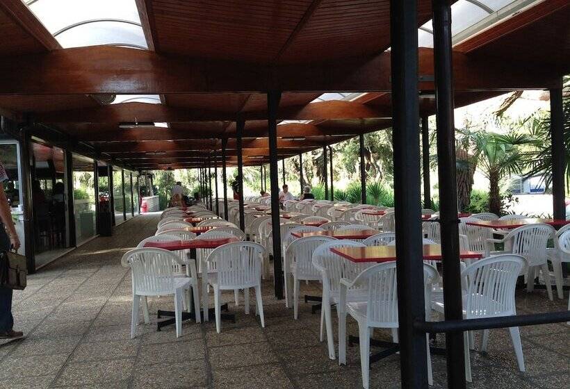 فندق Happy Camp In Camping Baia Domizia