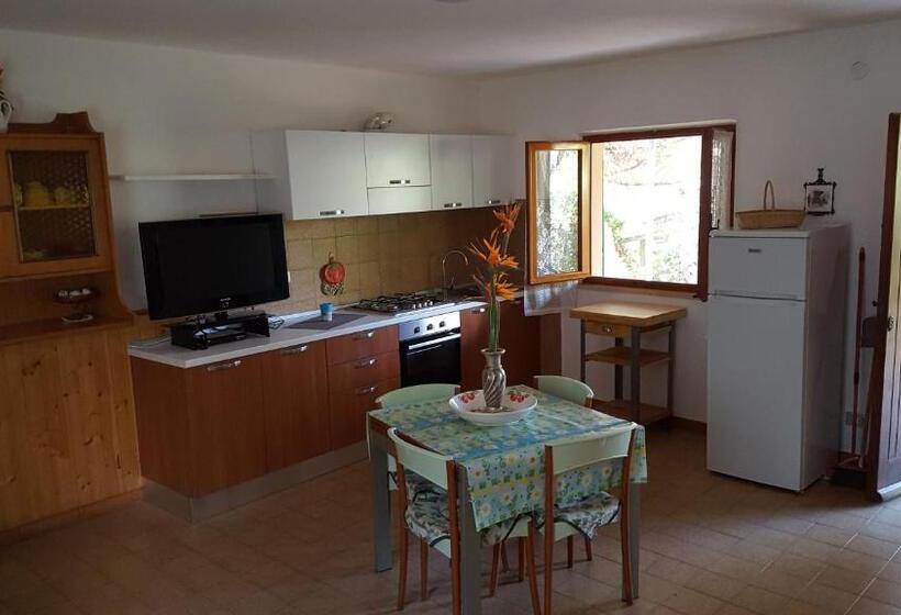 בית מלון כפרי Agriturismo Rebua