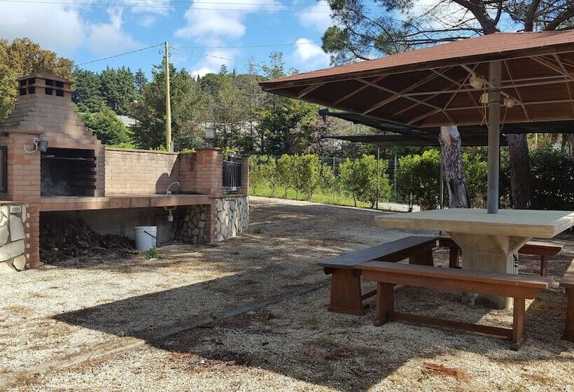 בית מלון כפרי Agriturismo Rebua