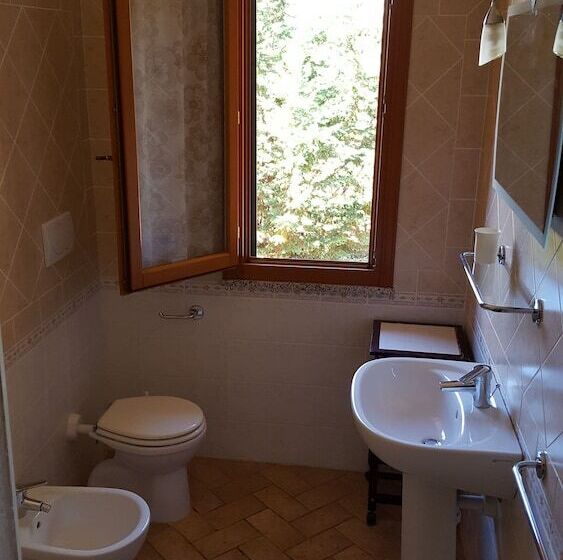 בית מלון כפרי Agriturismo Rebua