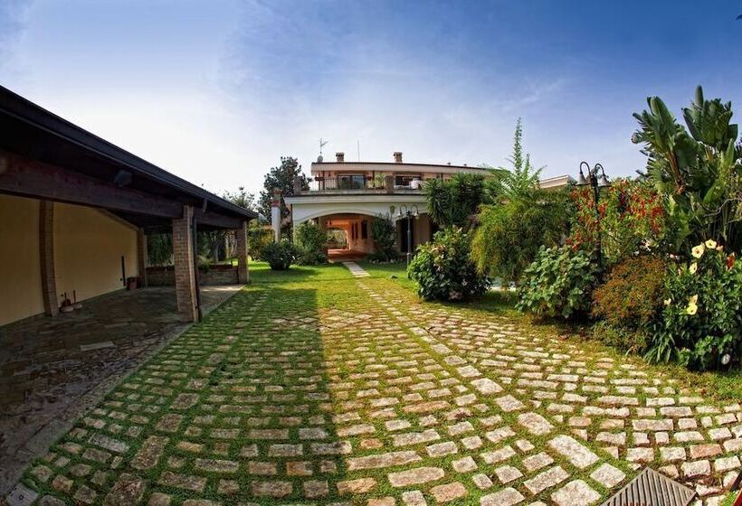 Пансион Il Veliero E I Girasoli