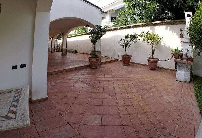 Пансион Il Veliero E I Girasoli