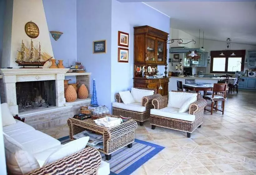 ペンション Il Veliero E I Girasoli