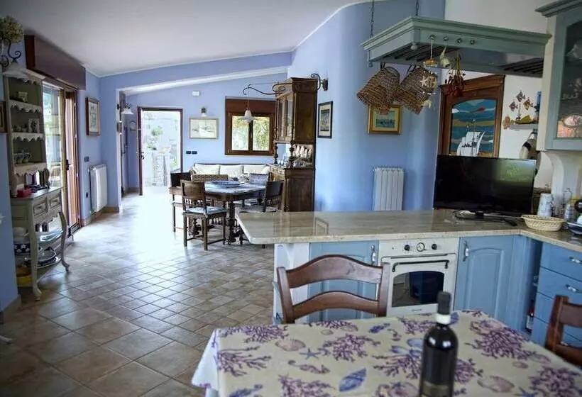 ペンション Il Veliero E I Girasoli