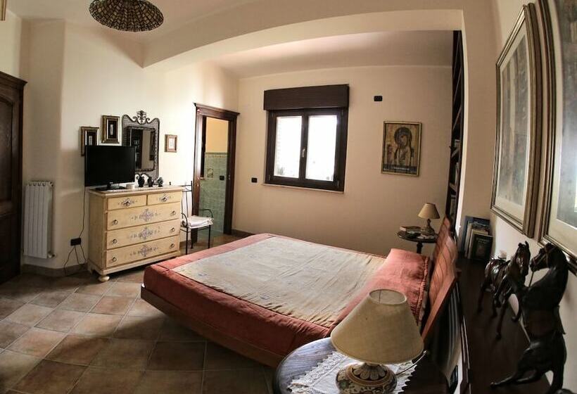 Пансион Il Veliero E I Girasoli