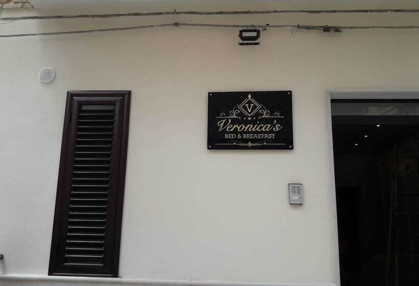 Veronica S B&b