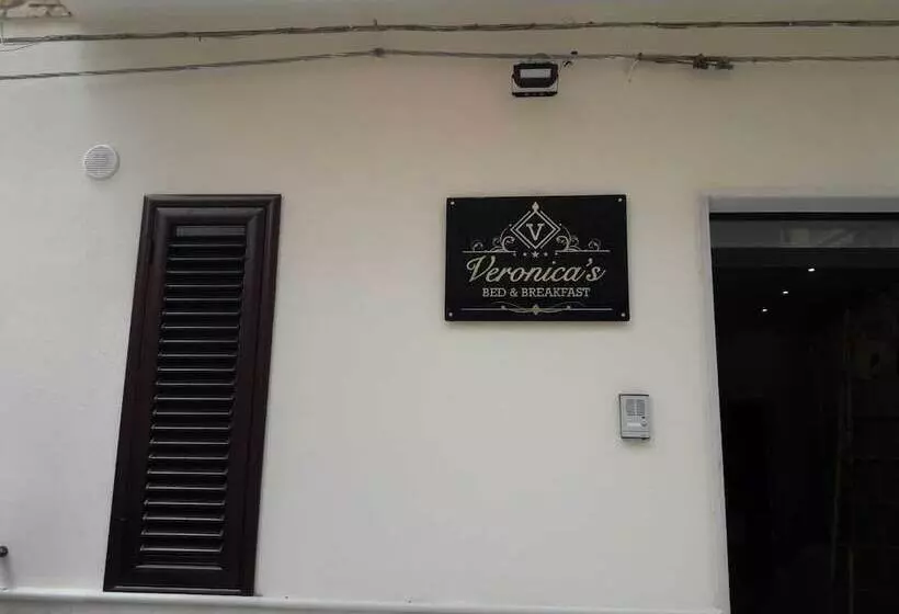 Veronica S B&b
